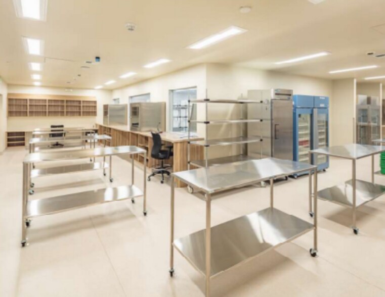 More Photos Of 15918 E Euclid Ave, Spokane Medical For Sale