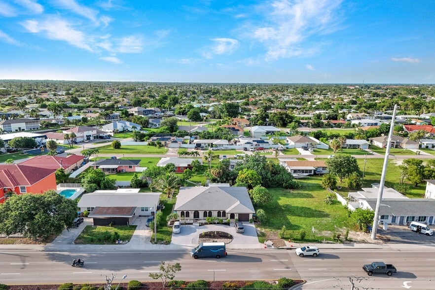 More Photos Of 225 Cape Coral Pky E, Cape Coral Apartments For Sale