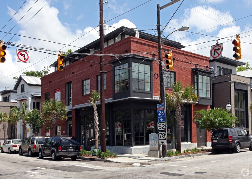 Primary Photo Of 210 Coming St, Charleston Storefront Retail Residential For Sale