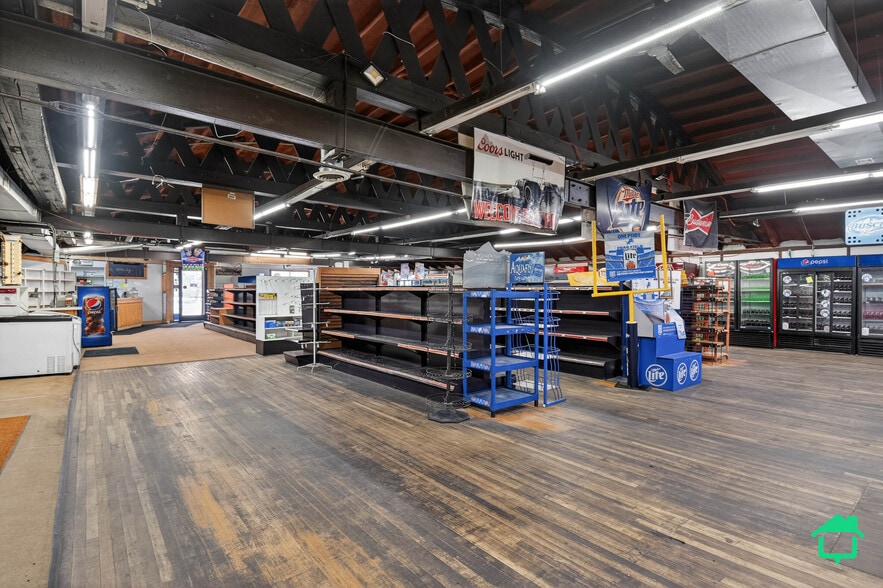 More Photos Of 12763 Ostrander Rd, Maybee Supermarket For Sale