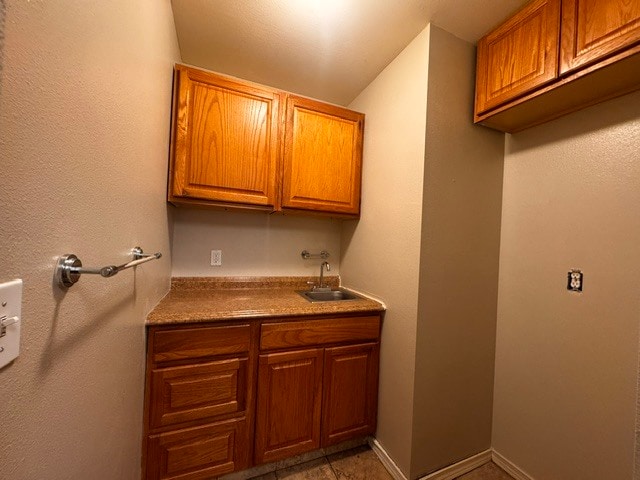 More Photos Of 1520-1534 N Circle Dr, Colorado Springs Freestanding For Lease