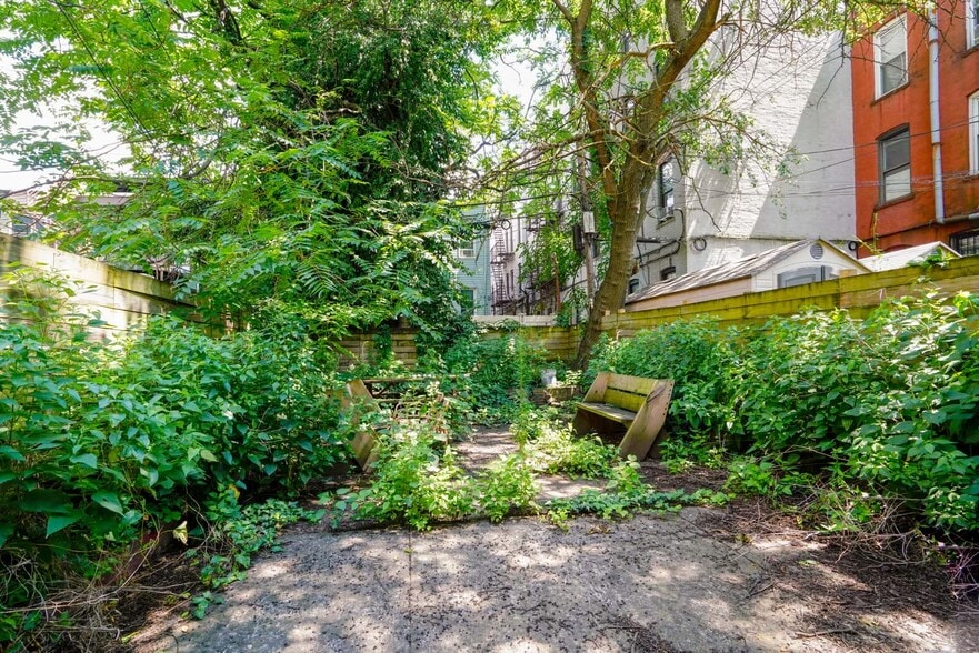 More Photos Of 1100 Jefferson Ave, Brooklyn Multifamily For Sale