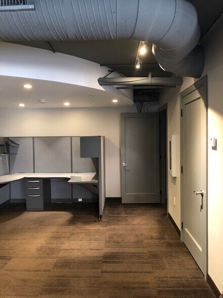 More Photos Of 21 George St, Charleston Apartments For Lease
