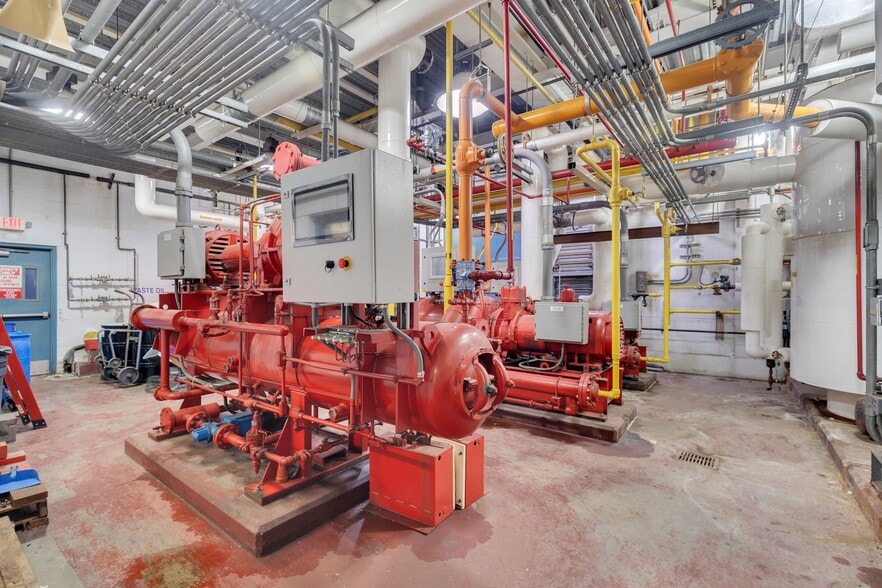 More Photos Of 724 Grand Ave, New Haven Warehouse For Sale