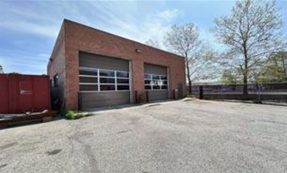 Primary Photo Of 175 Route 109, West Babylon Truck Terminal For Lease