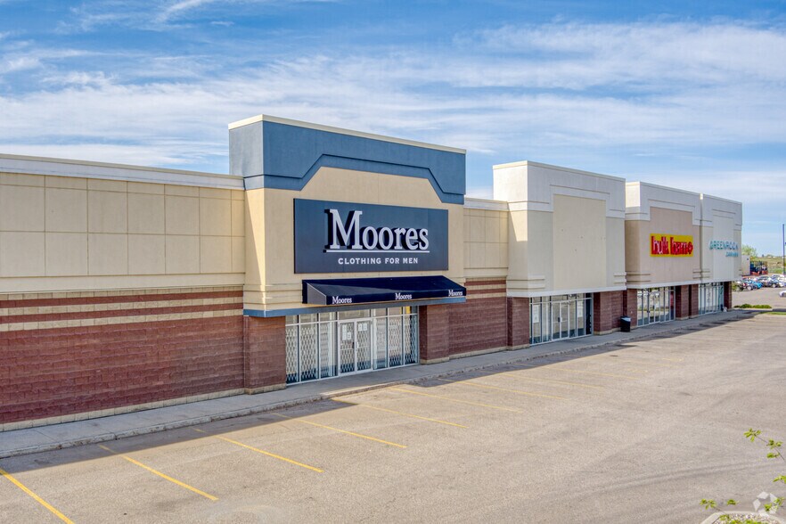 More Photos Of 3700 Mayor Magarth Dr S, Lethbridge Unknown For Lease