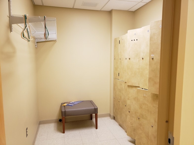 More Photos Of 1450 Parkside Ave, Ewing Medical For Lease