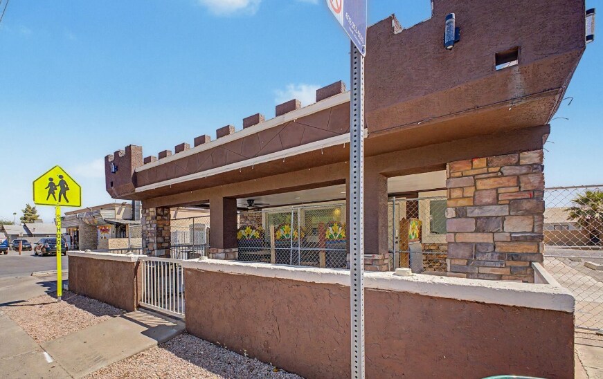 More Photos Of 801 E Broadway Rd, Mesa Fast Food For Sale