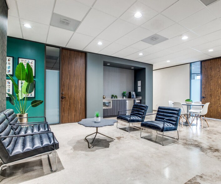 More Photos Of 350 N Sam Houston Pky E, Houston Office For Lease