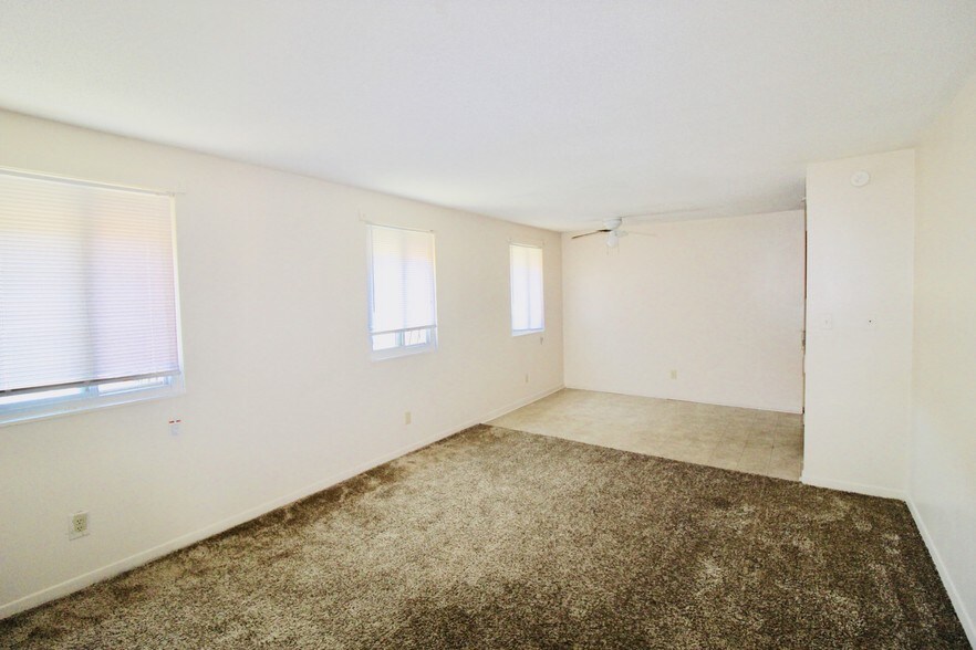 More Photos Of 656 Woodyard Rd, Trenton Apartments For Sale