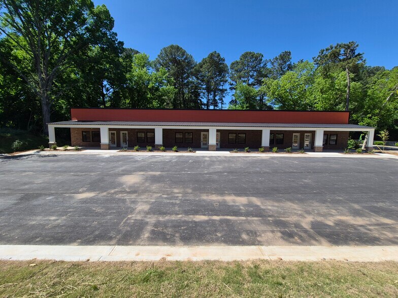 Primary Photo Of 405 Rose St, Sanford Office For Lease