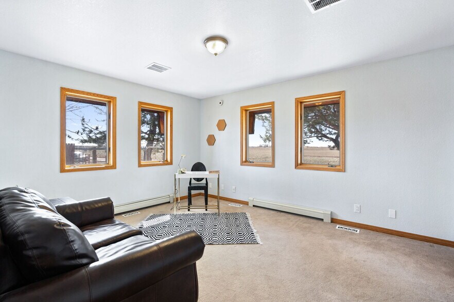 More Photos Of 13231 Dillon St, Brighton Specialty For Sale