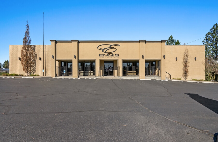 More Photos Of 8313 N Division St, Spokane Freestanding For Sale
