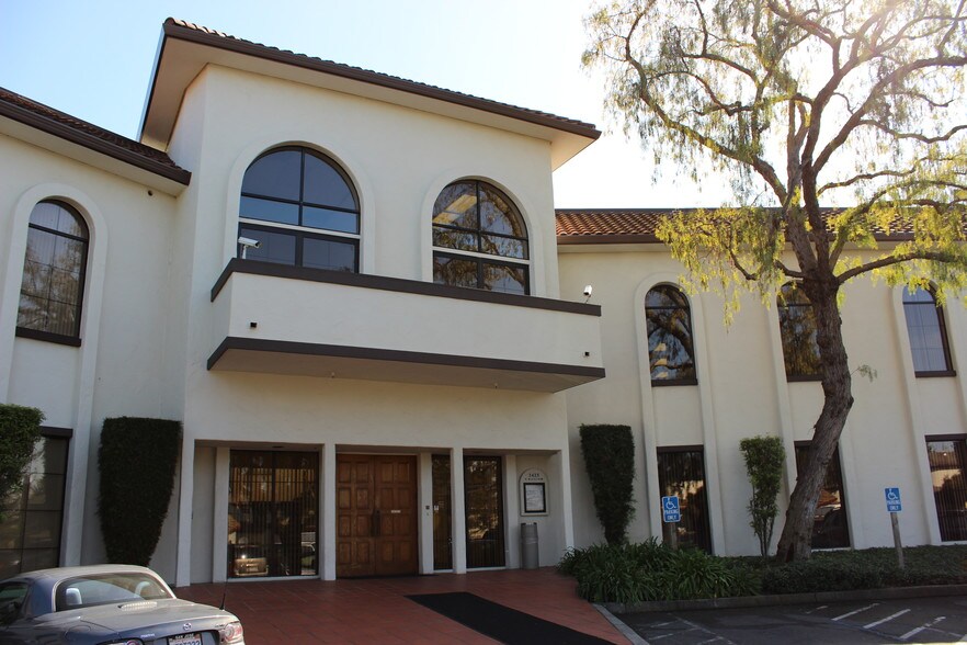 More Photos Of 3425 S Bascom Ave, Campbell Medical For Lease