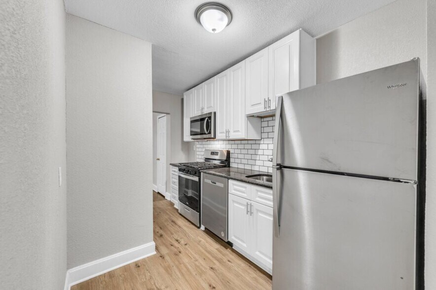 More Photos Of 4017-4023 Harrison St, Kansas City Apartments For Sale