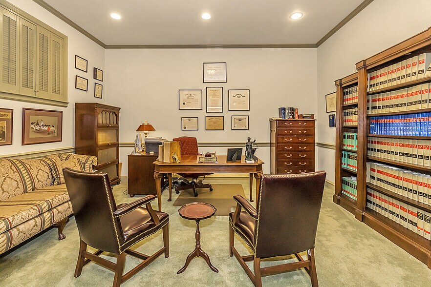 More Photos Of 303 Chestnut St, Philadelphia Office Residential For Sale