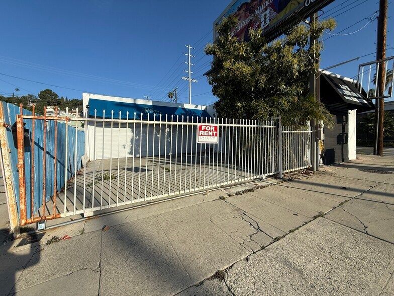 More Photos Of 5197 Alhambra Ave, Los Angeles General Retail For Lease