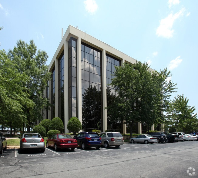 More Photos Of 1701 Centerview Dr, Little Rock Unknown For Lease