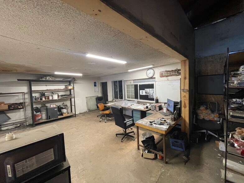 More Photos Of 3404 E Olympic Blvd, Los Angeles Manufacturing For Sale