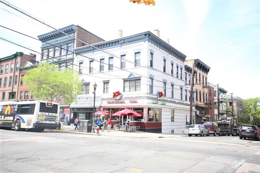 Primary Photo Of 132-134 Washington St, Hoboken Storefront Retail Office For Lease