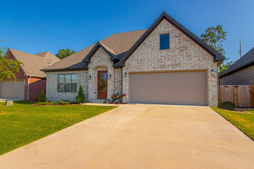 More Photos Of 206 Kanis Ridge Dr, Little Rock Multifamily For Sale