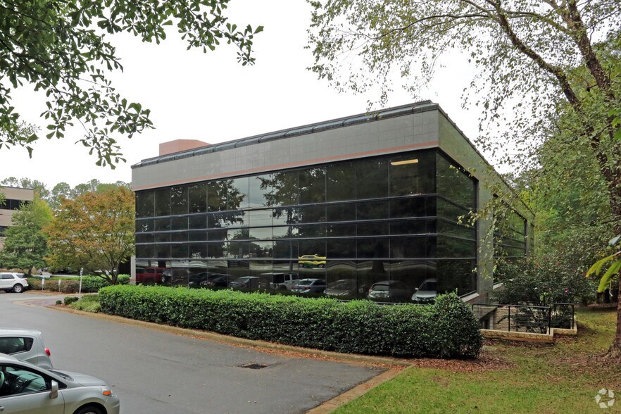 More Photos Of 7200 Falls of Neuse Rd, Raleigh Office For Lease