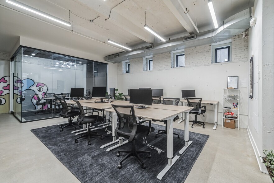 More Photos Of 1233-1235 Hamilton St, Philadelphia Loft Creative Space For Lease