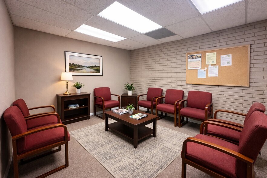 More Photos Of 120 S Charlton St, Woodville Office For Sale