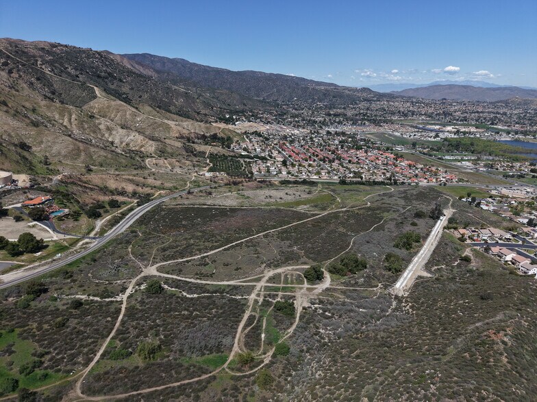 More Photos Of 32356 Shoreline dr, Lake Elsinore Land For Sale
