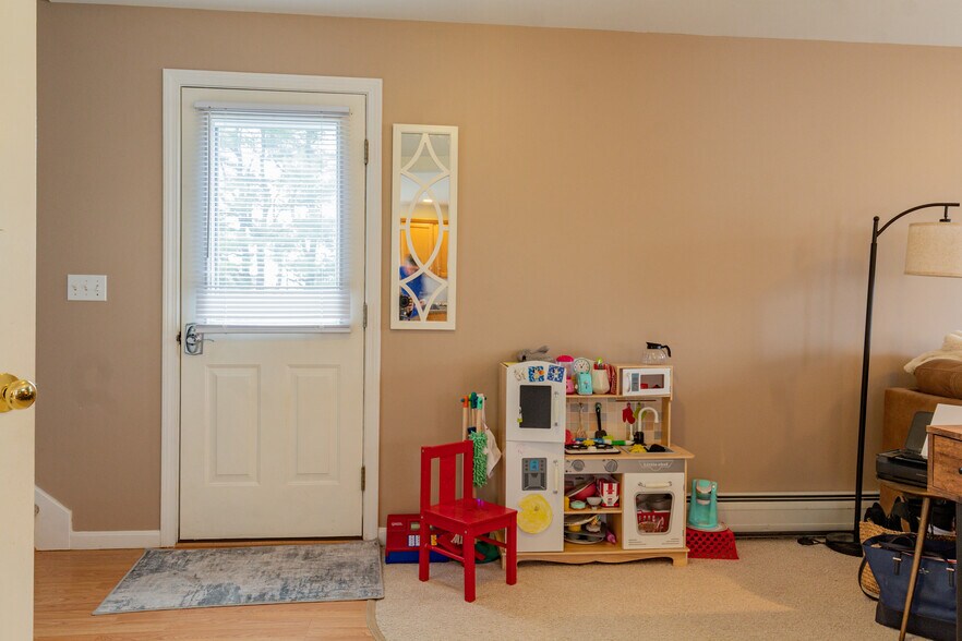 More Photos Of 1530 Congress St, Portland Multifamily For Sale