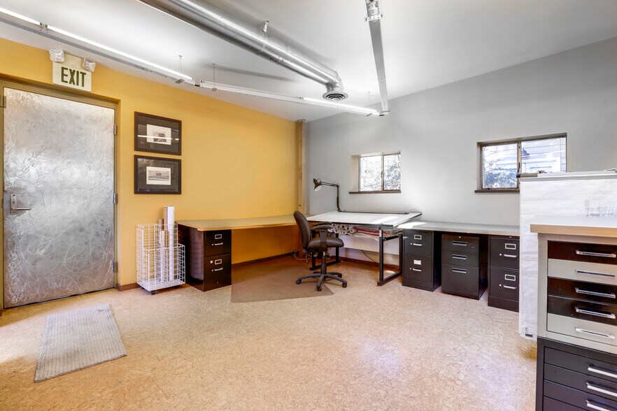 More Photos Of 4023 Zuni St, Denver Storefront For Sale