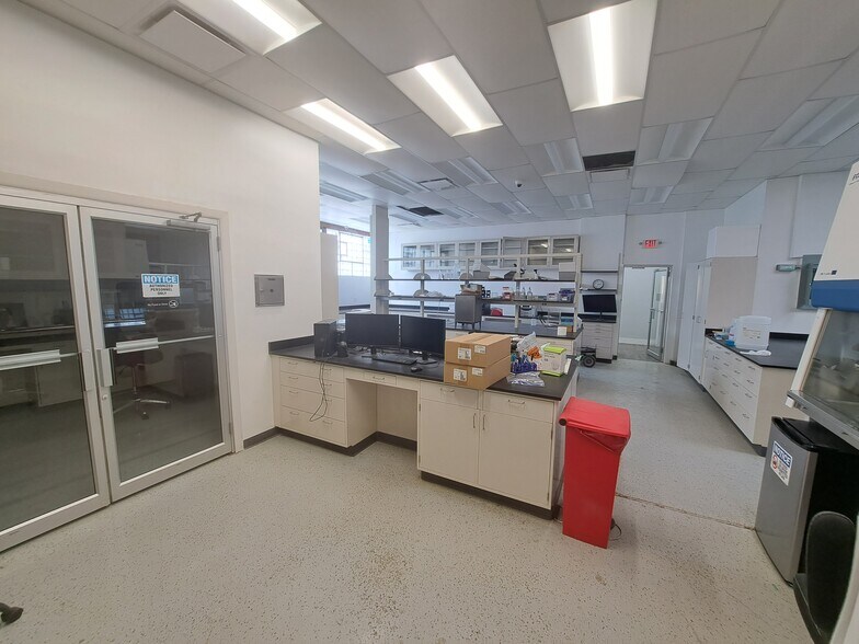 More Photos Of 625 Factory Rd, Addison Warehouse For Sale