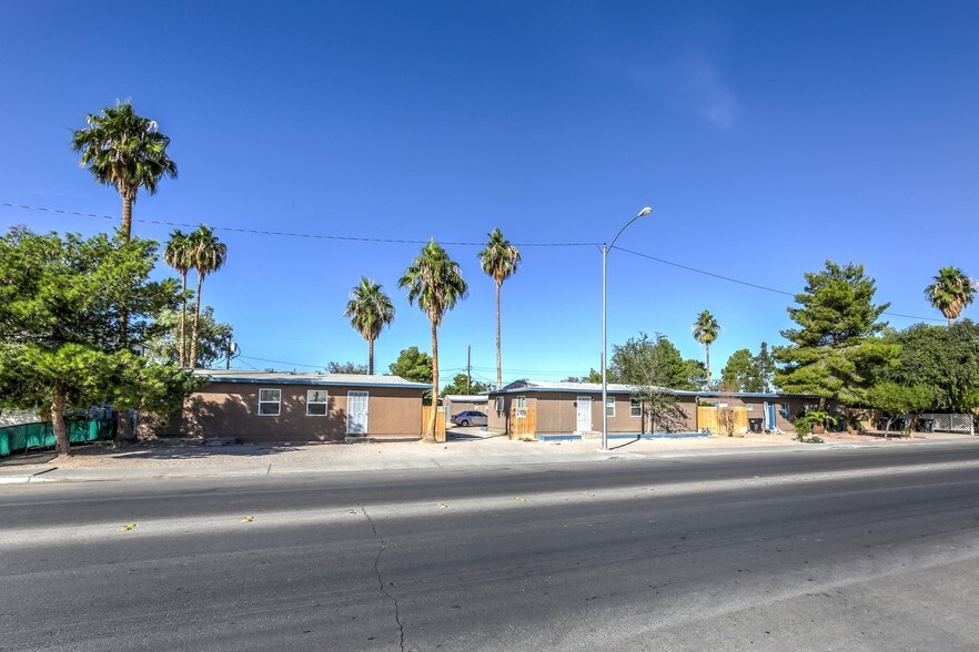 More Photos Of 2117 Donna St, North Las Vegas Apartments For Sale