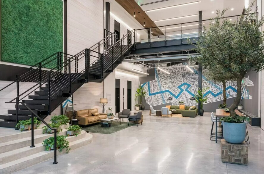 More Photos Of 615 Channelside Dr, Tampa Coworking Space