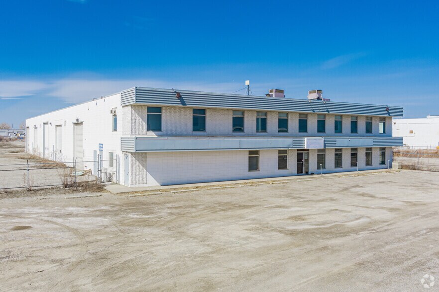 Primary Photo Of 8715 48th St SE, Calgary Warehouse For Lease