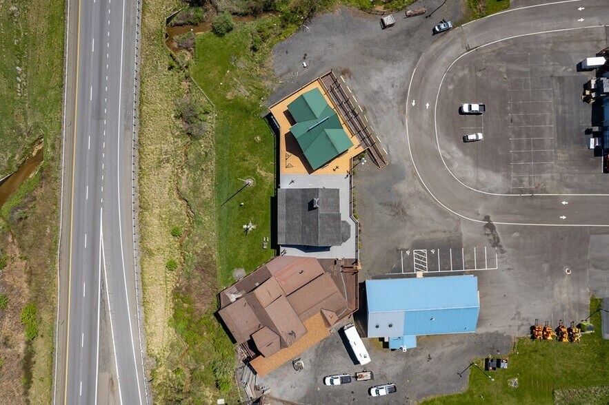 More Photos Of 235 Farmers Market Dr, Hillsville Restaurant For Sale