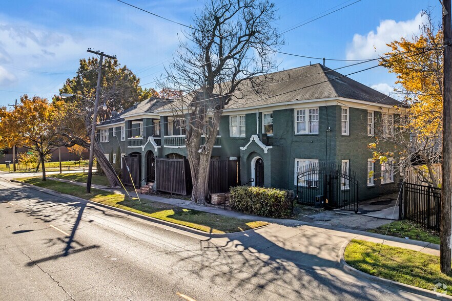 More Photos Of 4425 Swiss Ave, Dallas Apartments For Sale