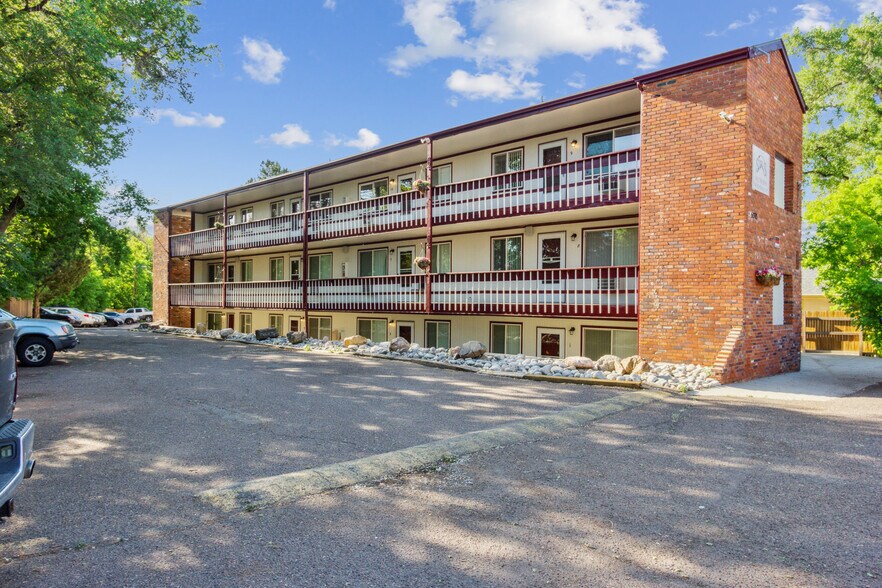 More Photos Of 6092 Wadsworth Blvd, Arvada Apartments For Sale