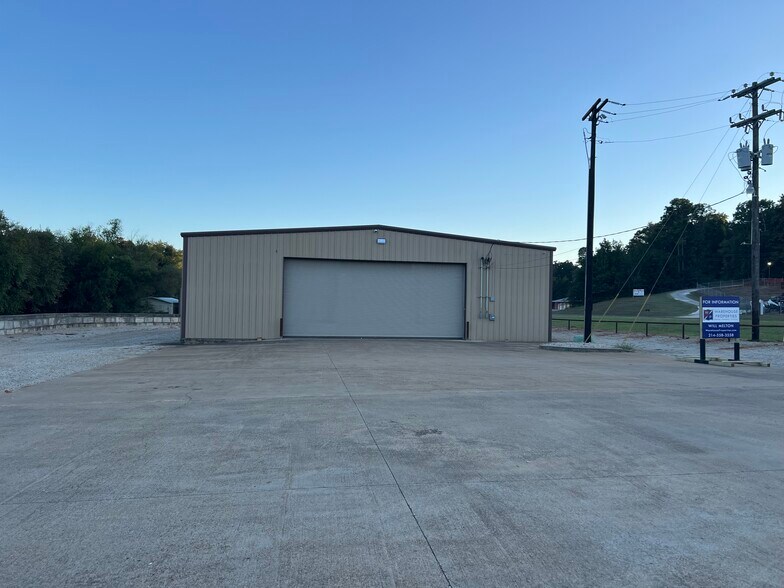 More Photos Of 15503 TX-110, Whitehouse Warehouse For Lease