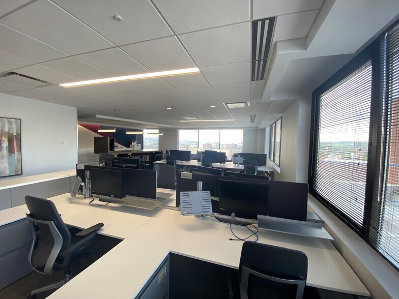 More Photos Of 66 S Pearl St, Albany Office For Lease