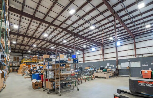 More Photos Of 525 Great Rd, Littleton Warehouse For Lease