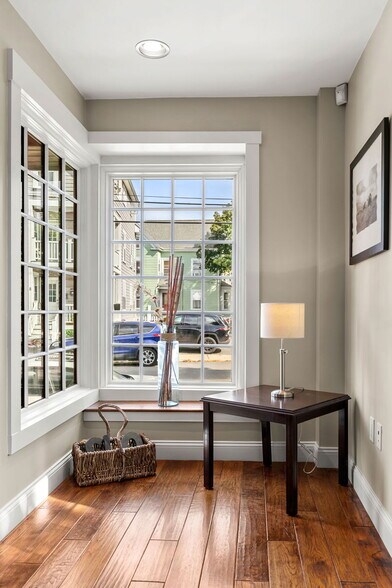 More Photos Of 8 Essex St, Salem Office For Sale