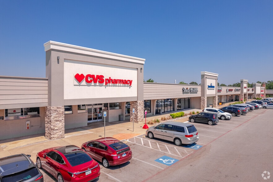 More Photos Of 1701 W Randol Mill Rd, Arlington Unknown For Sale