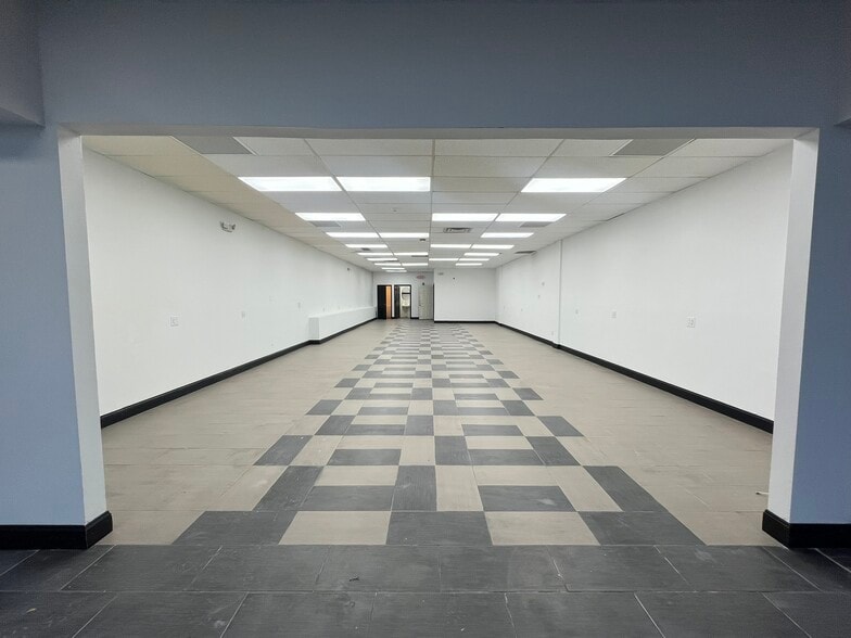 More Photos Of 2800-2866 Street Rd, Bensalem Unknown For Lease