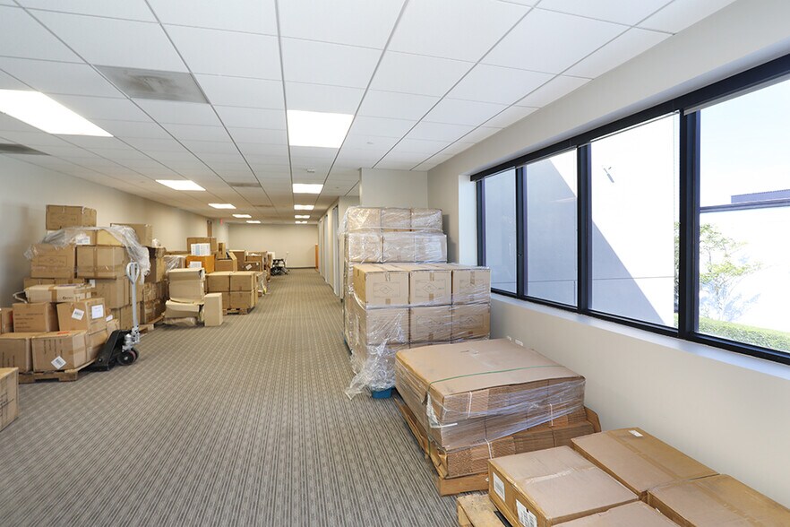 More Photos Of 2569 McCabe Way, Irvine Office For Lease