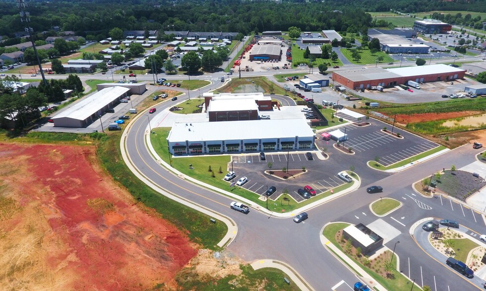 More Photos Of 11 Charley Harper Dr, Cartersville Medical For Lease