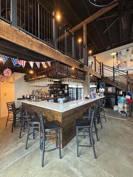 More Photos Of 1219 S Main St, Saint Charles Restaurant For Sale