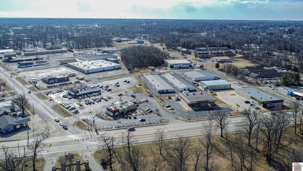 More Photos Of 2828 Park Ave, Paducah Freestanding For Lease