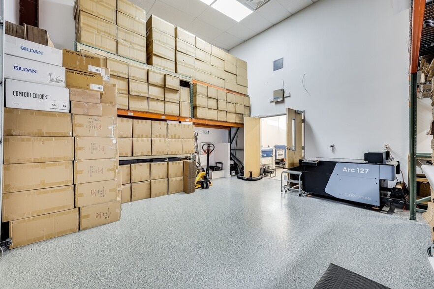 More Photos Of 2000 Windy Ter, Cedar Park Warehouse For Sale