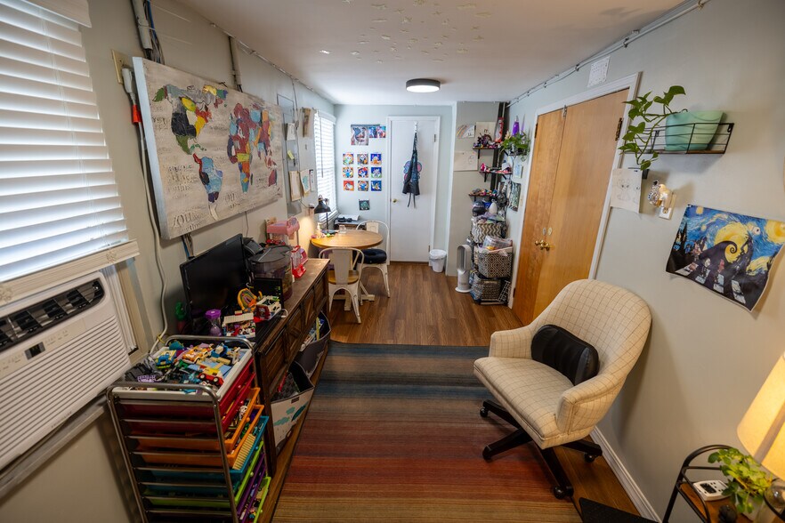 More Photos Of 10 Dun Rd, Chillicothe Office For Sale